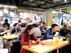 大堂-小山城麻辣香锅(新邻生活广场店)