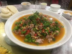 鲜锅兔-飞虹鱼馆(春华路店)