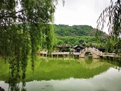 -灵岩山风景区