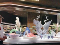 -钱小奴海鲜自助黑金店(杭州滨江龙湖店)