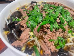 -老季市·三代非遗传承·地标美食老汁鸡(工农路店)