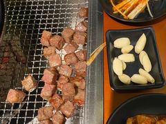 -肉甲韩国木炭烤肉(新壹街1店)
