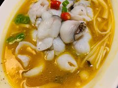 招牌川香酸菜鱼-柒园·三十年创意杭帮菜(龙湖滨江天街店)
