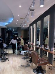 -意廊 Hair Salon