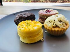 -星巴克臻选(上海合生汇1F店)