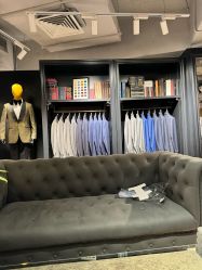 -BRANS PORO布朗斯伯勒西装高级定制·瑞璞西装(金陵店)