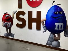 -m豆巧克力世界(上海世茂广场店)