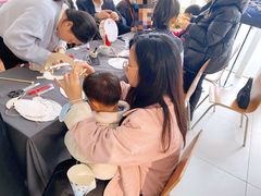 -杭州中沃沃尔沃4S店(滨江区店)