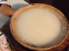 -新大咀港式茶餐厅(宝山万达店)