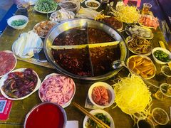 -储奇门鳝鱼火锅(总店)