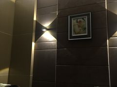 -金色印象·4K影院式足体养生(杨家坪西郊店)