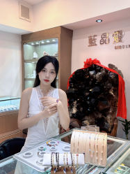 -蓝晶灵天然水晶专卖店