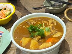 黄咖喱牛腩锅-长勺子东南亚(街道口店)