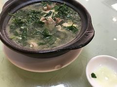 -口衣记鸡饭店