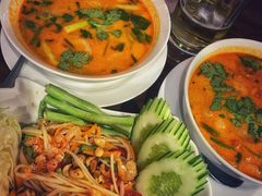-Dang restaurant (patong phuket)