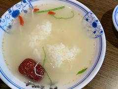 -肖四女乐山跷脚牛肉(南汇大学城生活广场店)