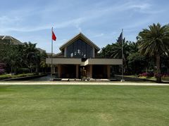 -亚龙湾喜来登·美景台大堂吧