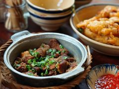 炖猪肉-Cuc Gach Quan Restaurant