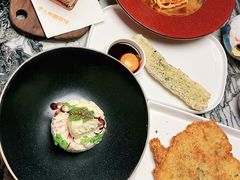 反内卷炸猪排-人民咖啡馆(四行仓库店)