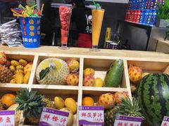 -花馬肆.云南过桥米线(汉神购物广场现场熬汤店)