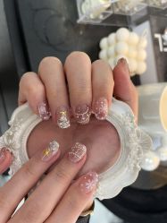 -芊屿芊浔美甲