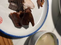 -姜君·千岛湖鱼头馆(浦东大道店)