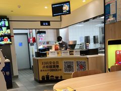 大堂-麦当劳(融创茂店)