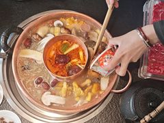 -菌自由丨野生菌火锅特色庭院餐厅(丽江古城店)