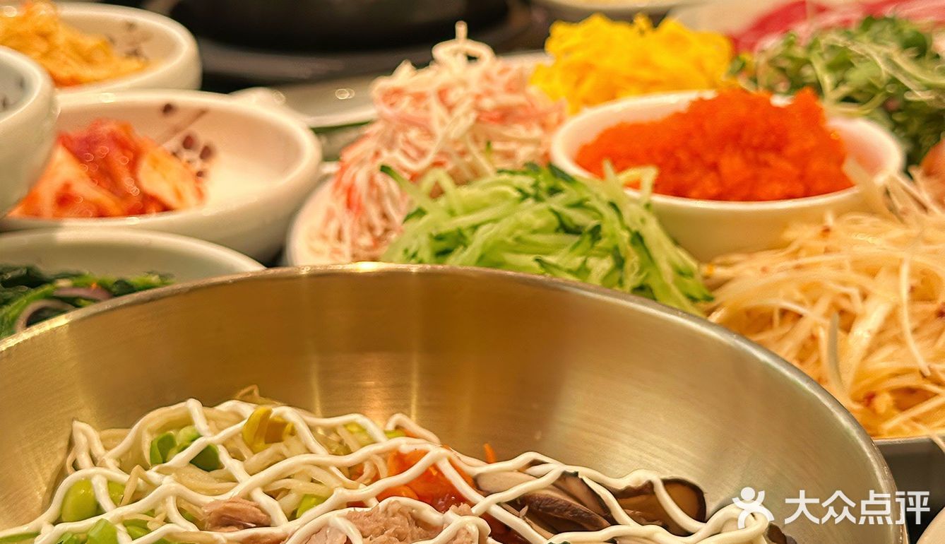 又是长见识的一顿！！现点现🔪的烤活鳗...