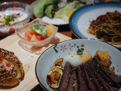 招牌牛肉poke饭-POKEE VIA&Brunch·维娅(重庆来福士店)