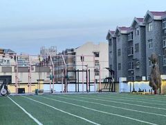 -岩顶健身(玄武店)