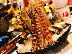 -鲜入围煮花胶鸡海鲜火锅