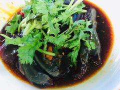凉拌皮蛋-亚一荔枝柴烧鸡(仙葫店)