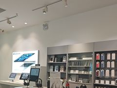 -Apple授权专营店(宝山万达店)