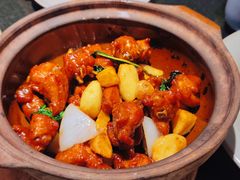 瓦罐三杯鸡-小资太太(中央大街店)