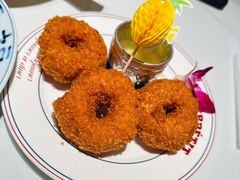脆嫩的金钱虾饼-芽笼芽笼新加坡餐厅(环球港店)