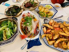 -避风塘潮粤海鲜酒楼
