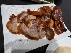 -艳阳天民俗村(公园路店)