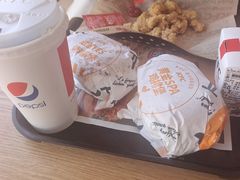 -肯德基(临泉大润发店)