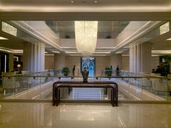 -LONG BAR 廊吧(外滩华尔道夫酒店)