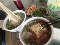 -吾穆勒蓬灰牛肉面·清真(北滨河中路店)