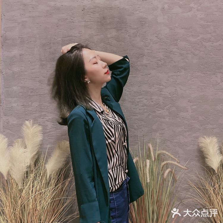喜欢！赤龙卷 这个是点的最成功的一个肉肉