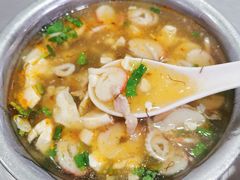 酸辣汤-春妹沙县小吃(新华北路店)