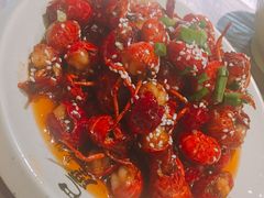 -巴厘龙虾·榜首油焖大虾(音乐学院·沿江酒馆店)