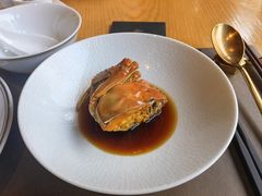 琥珀酒熟醉大闸蟹-新荣记(西溪湿地店)