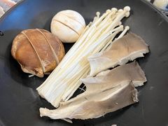 菌菇拼盘-丽江庭院之爱在路上(西单店)