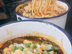 -山城盅盅面