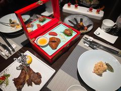-江上荟·创意中国菜(绿地缤纷城店)