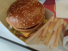 -麦当劳(黑沙环中街店)