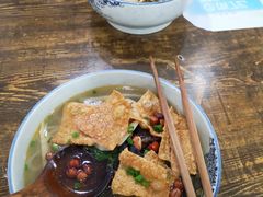 -陈记柳州螺蛳粉(大坪店)